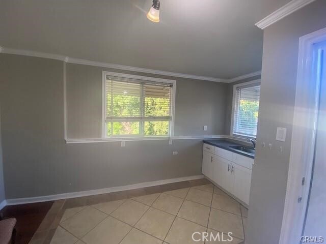 Building Photo - 907 Mountain View Terrace