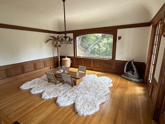Foto del edificio - 23 Hillside Ct