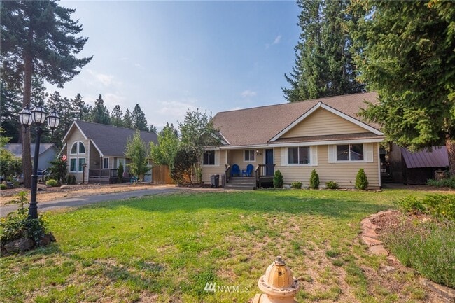 Building Photo - 907 Marian Dr