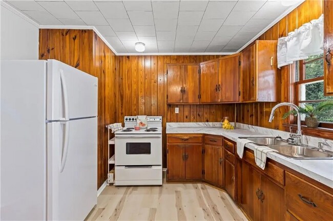 Foto del edificio - 1257 Belle Wood Dr W