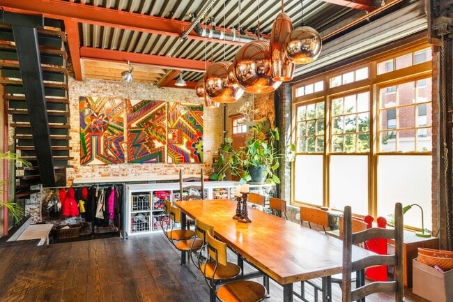 Photo - 125 Wolcott St House