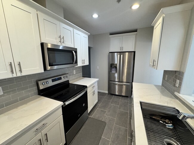 Building Photo - 12439 Totem Lake Way