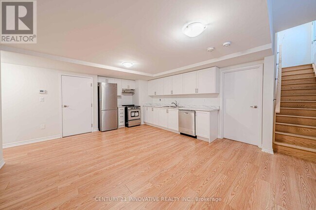 Photo du bâtiment - 137 Terry Fox Dr