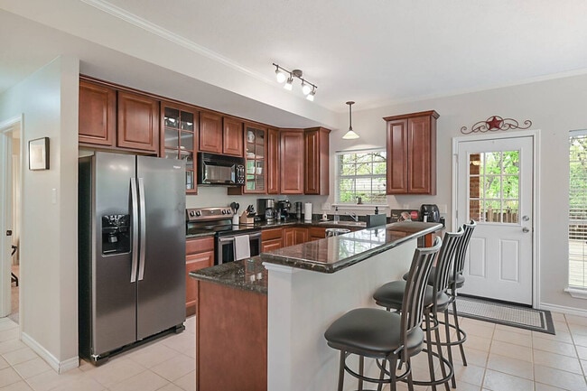 Foto del edificio - 406 Montauk Ct