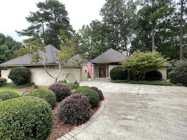 Primary Photo - 3 Water Oak Ct