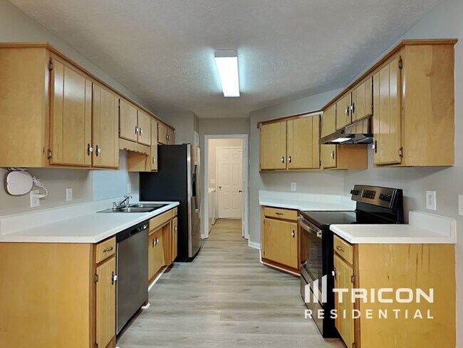 Foto del edificio - 928 Pin Oak Dr