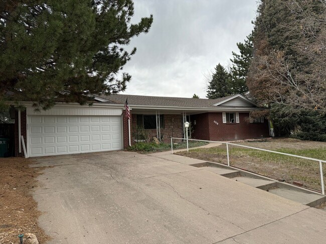 Foto del edificio - Spacious 5BR House in Denver