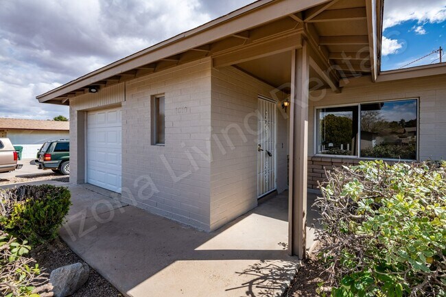 Foto del edificio - CANYON SHADOWS HOME