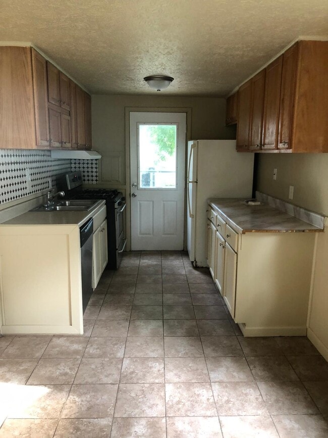 Building Photo - 1133 Bryan St