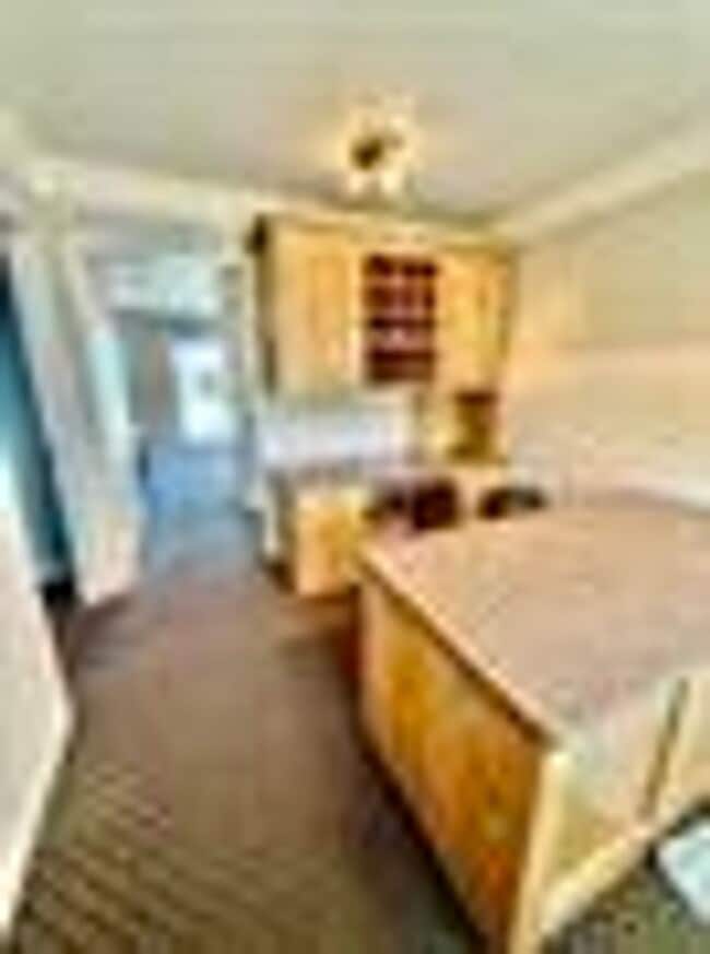 Building Photo - Safe-T-Gard Storage