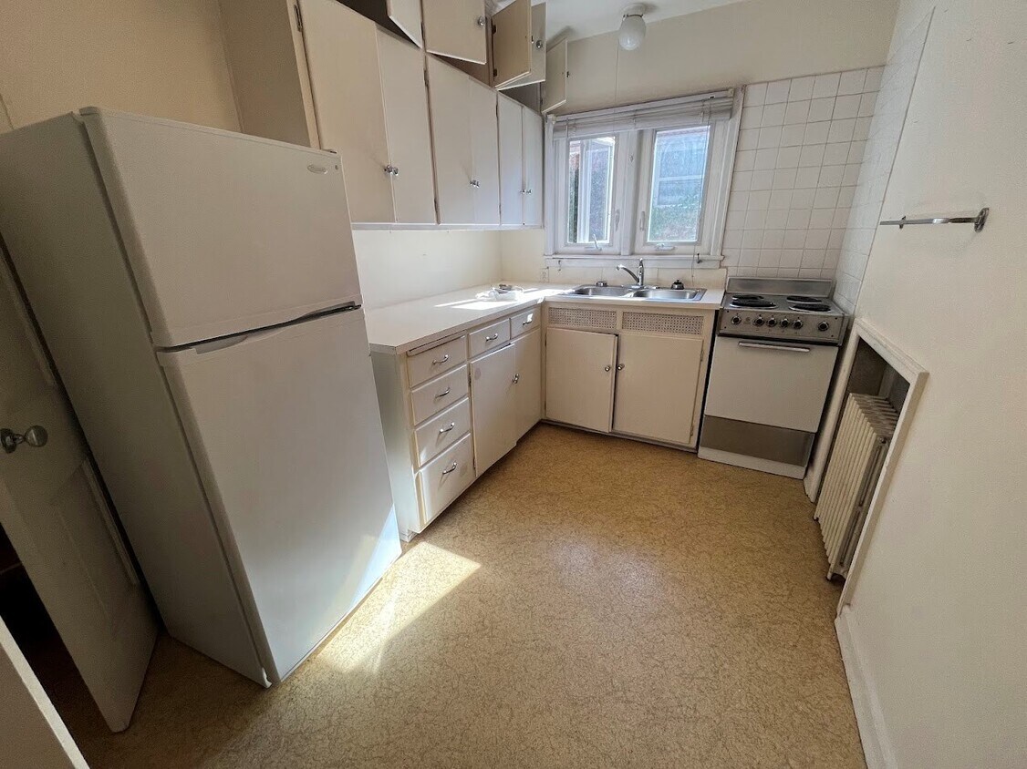 Foto principal - 1406 Drake St