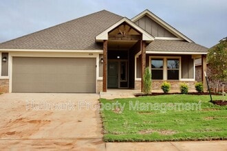 Building Photo - 626 Trails End Dr