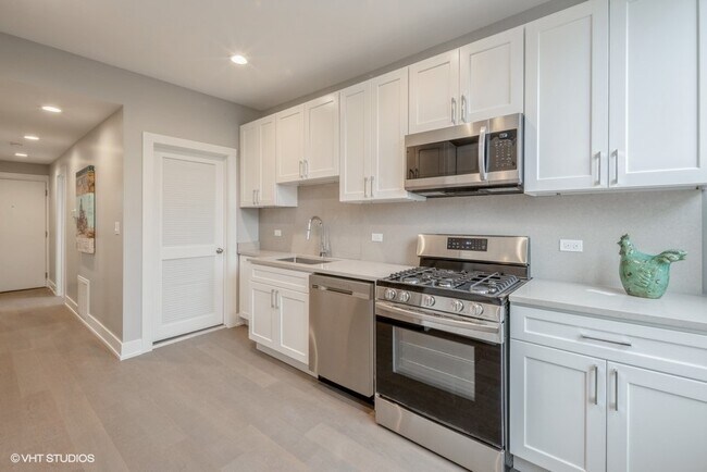 Foto del edificio - 4941 S Champlain Ave