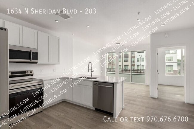 Building Photo - 1634 Sheridan Blvd