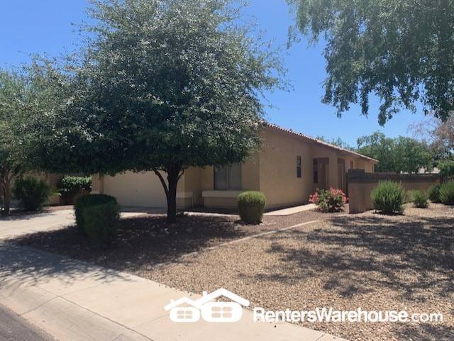 Foto del edificio - 4836 N 126th Dr