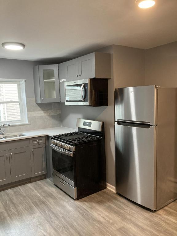 Foto del edificio - 808 E 89th Pl