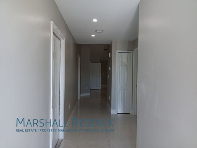 Foto del edificio - 3/2/1 in lehigh off Gunnery