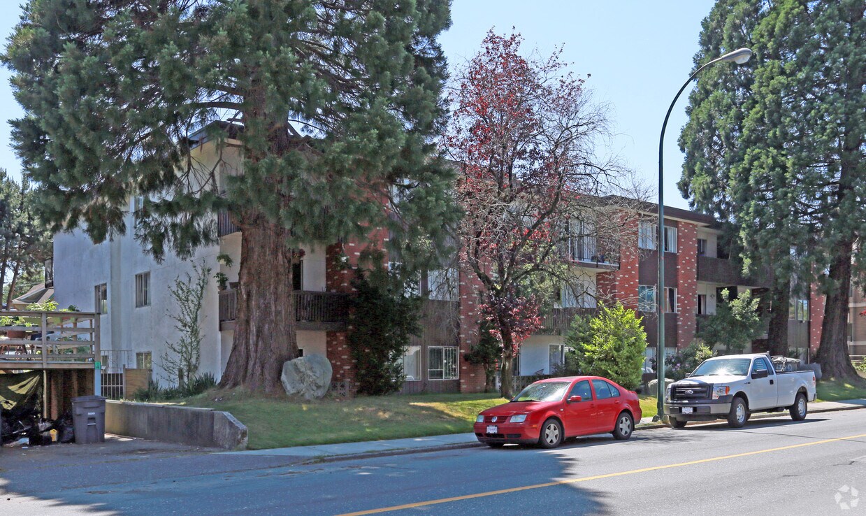 Primary Photo - Kevin Manor Apartments