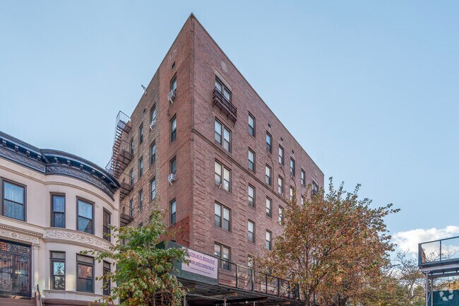 Building Photo - 960 Sterling Place