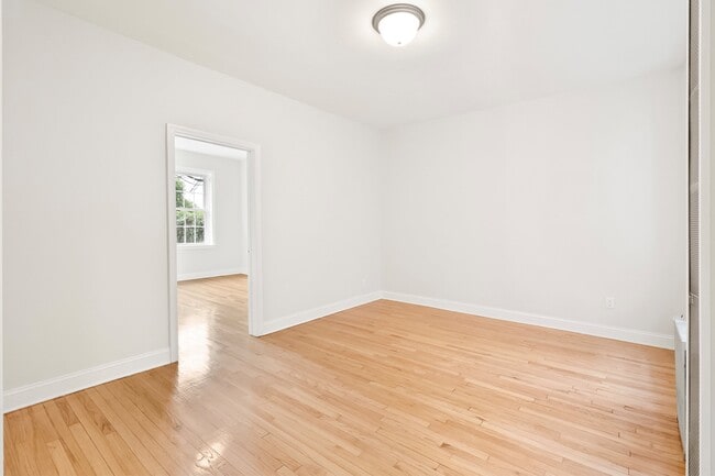 Building Photo - 412-414 Kearny Avenue Apts