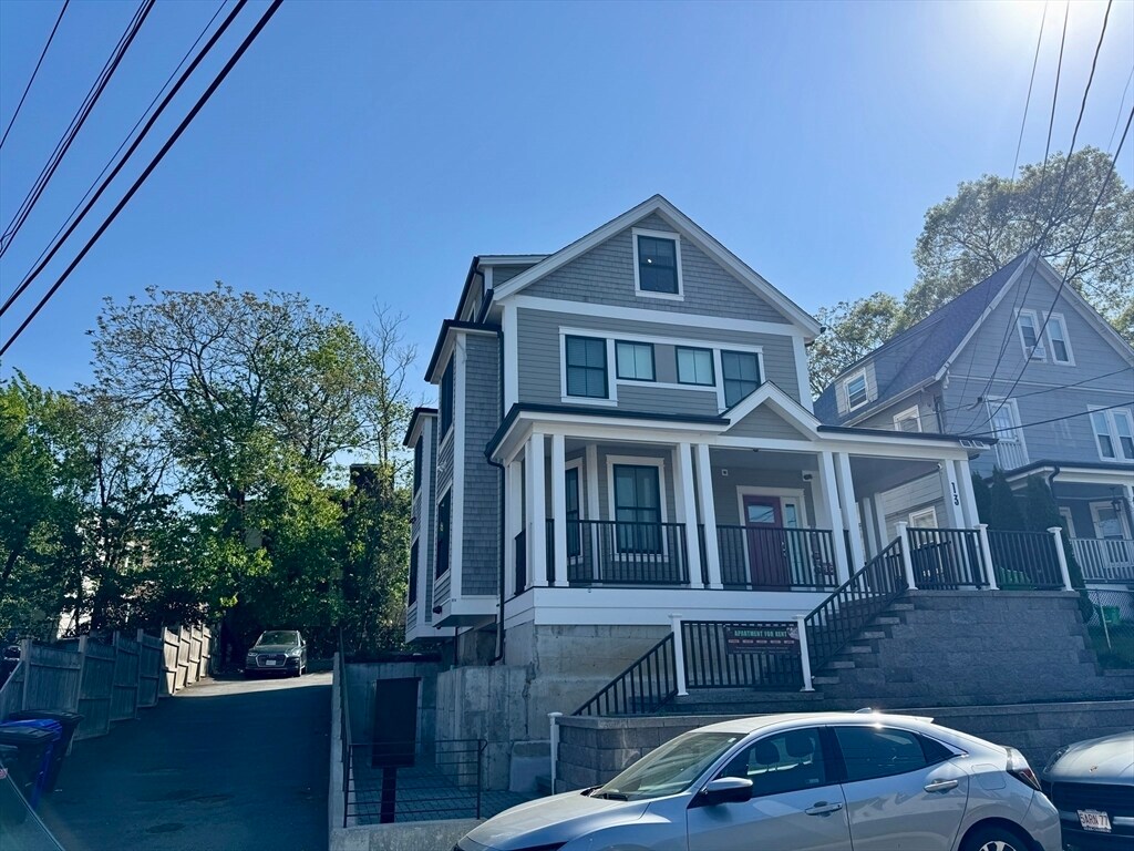 Primary Photo - 12 Greylock Rd