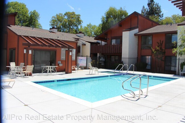 Building Photo - 2 br, 2 bath House - 38652 Country Terrace