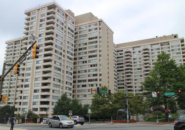 Foto del edificio - 4515 Willard Ave