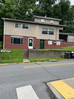 Front of building - 391 Protzman St