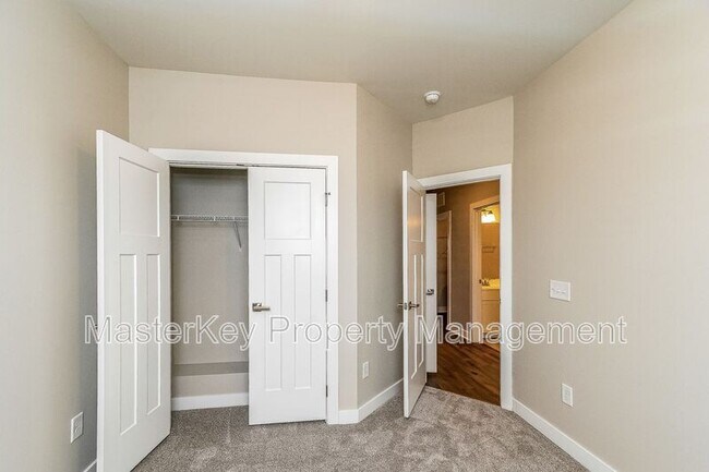 Building Photo - 1105 Tender Dr