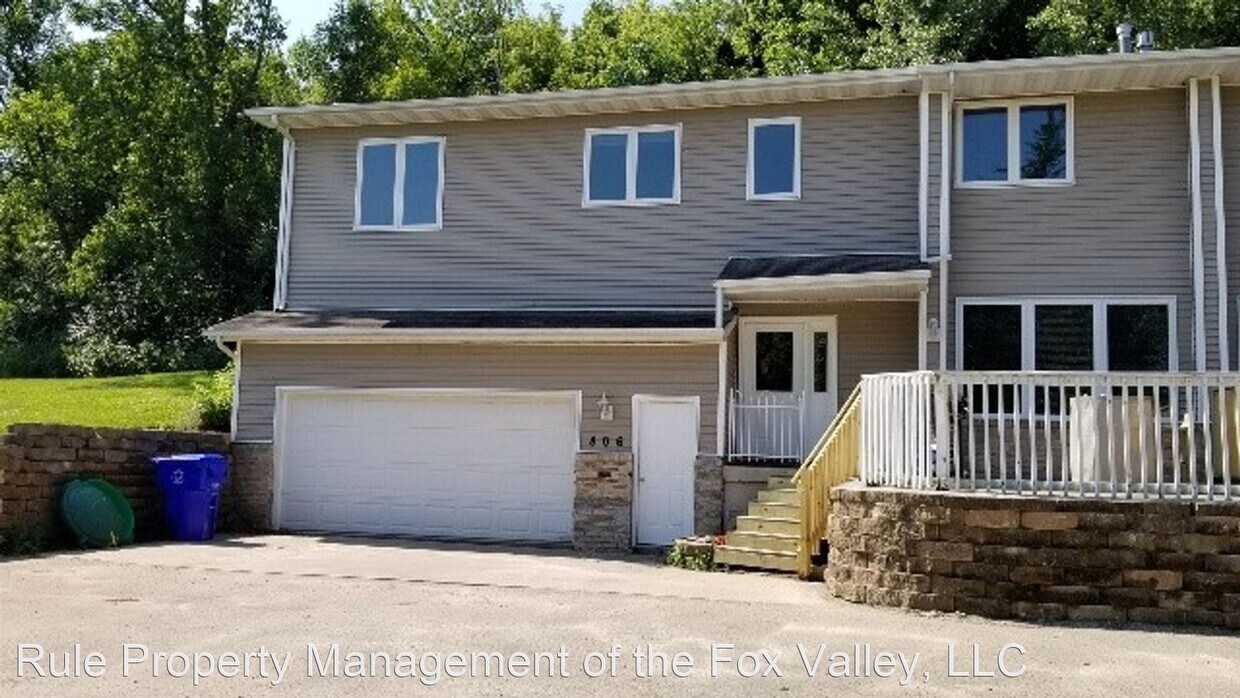 Primary Photo - 4 br, 2.5 bath House - 806 Cleveland Avenue