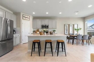 Building Photo - 2961 Consuelo Wy