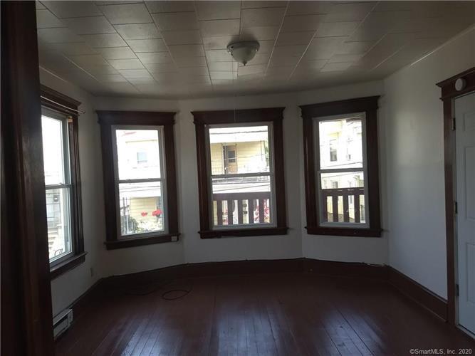 Primary Photo - 206-208 Lounsbury St