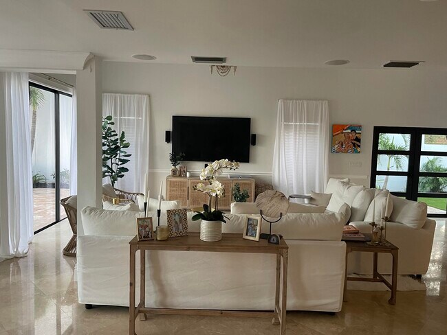 Foto del edificio - 483 Pelican Way