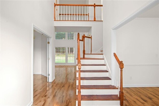 Building Photo - 108 Ashland Grove