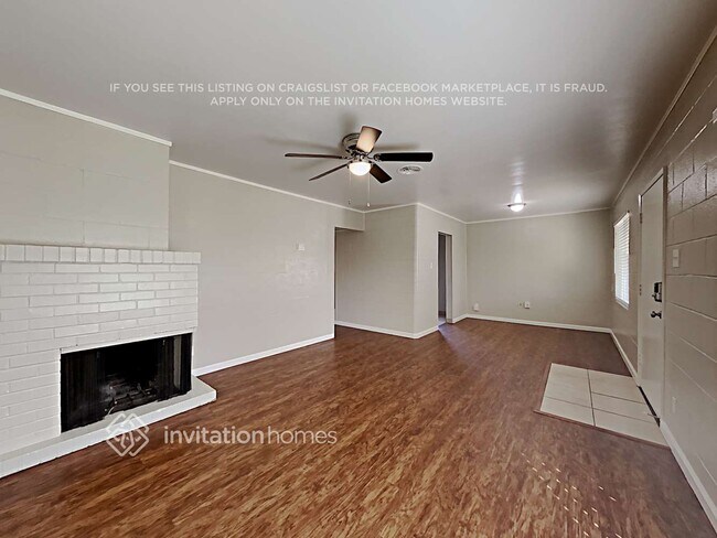 Foto del edificio - 3354 Horseshoe Dr