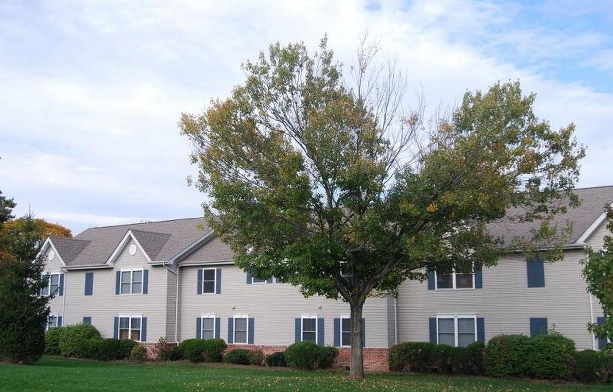 Primary Photo - 1527 Lamberts Mill Rd