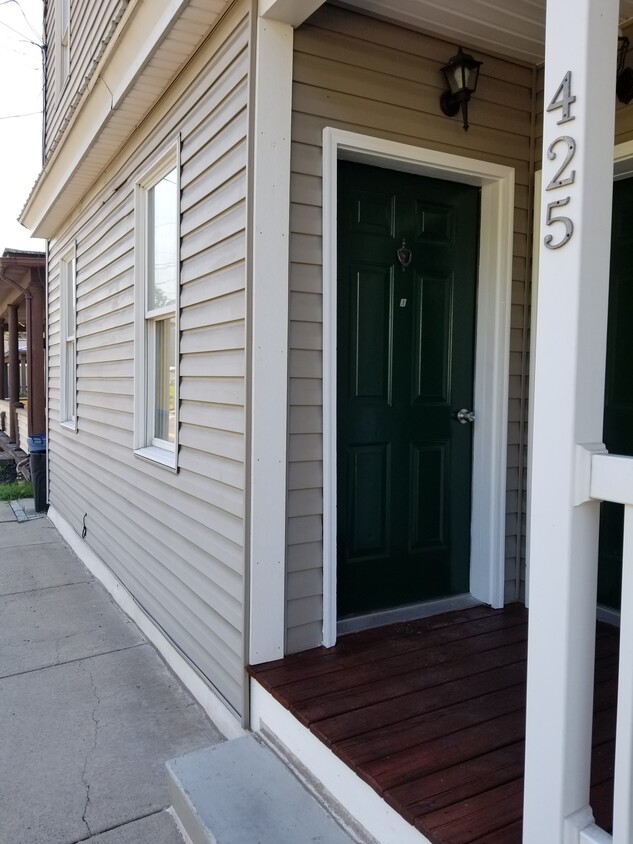 front door - 425 Main St