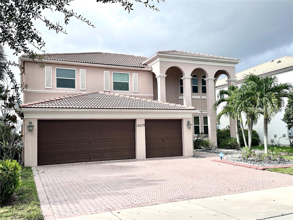 Primary Photo - 16579 SW 54th Ct