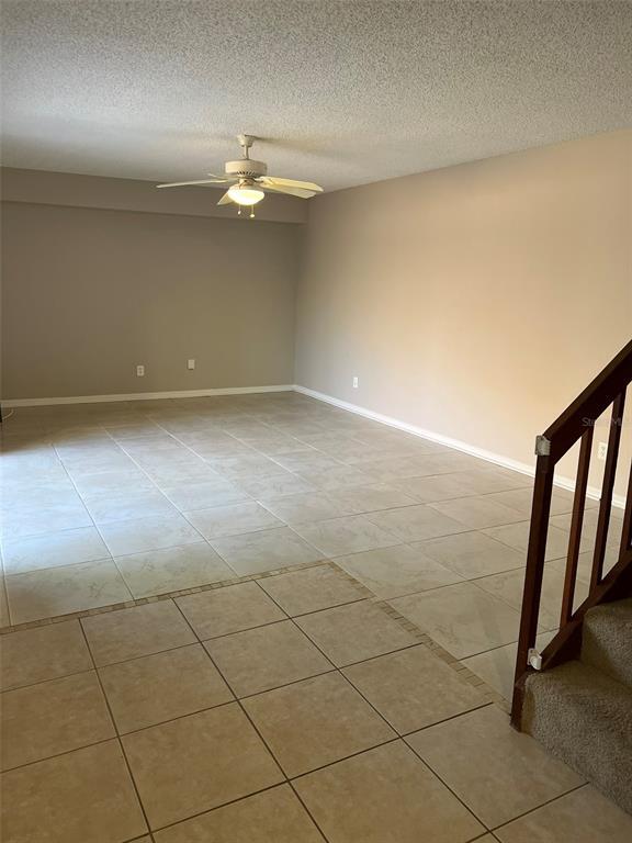 Building Photo - 5285 Coral Ct