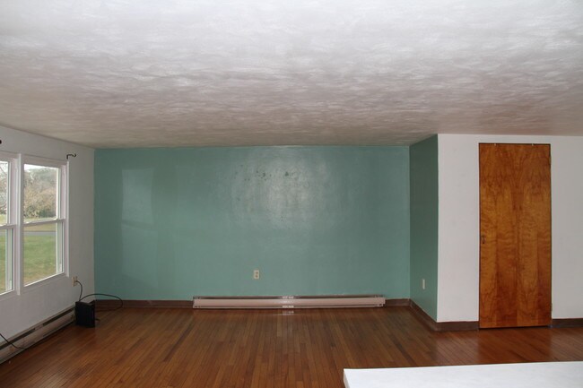 Foto del edificio - 935 E 2nd St