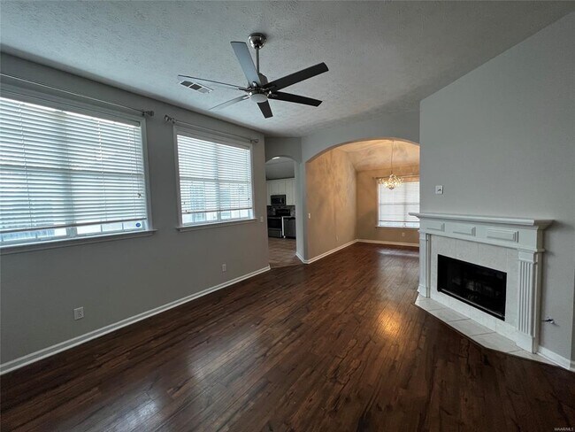 Foto del edificio - 8706 Stoneridge Pl