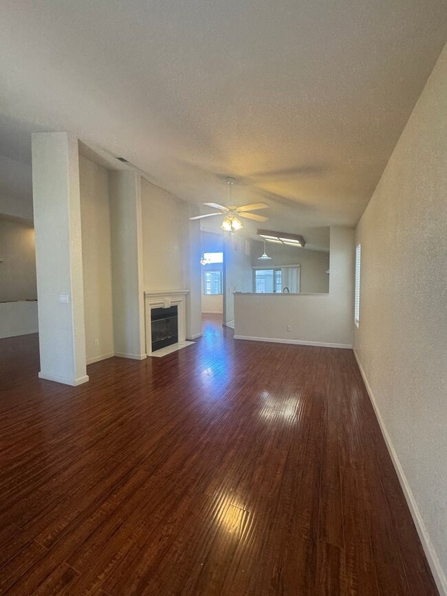 Building Photo - Beautiful 4-Bedroom Home with Solar, High ...