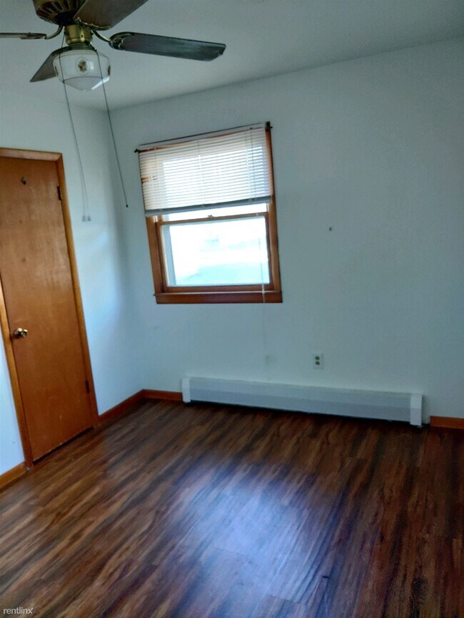 Foto del edificio - 2 br, 1 bath Duplex - 208 Miami Street 208