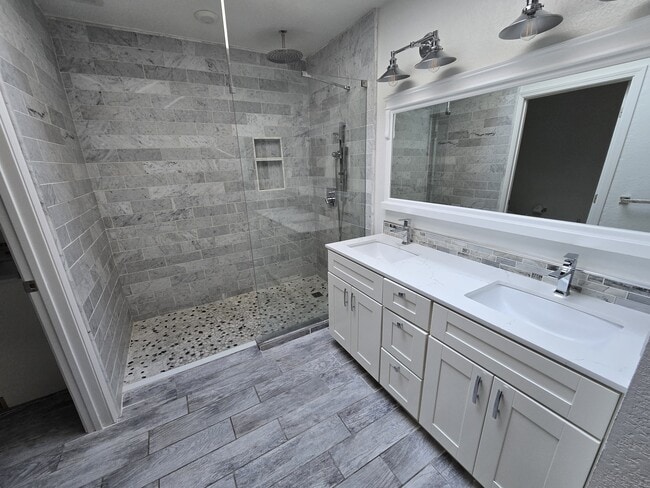 Photo - 544 Silver Lake Dr Townhome