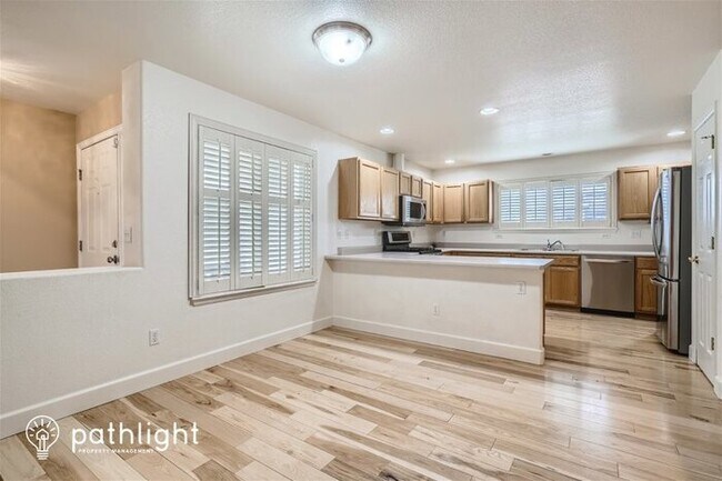 Building Photo - 11263 Plover Cir, Parker, CO, 80134