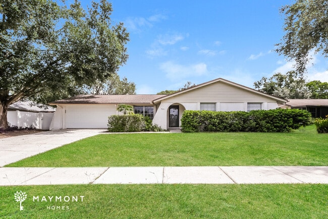 Building Photo - 709 Hillpoint Way