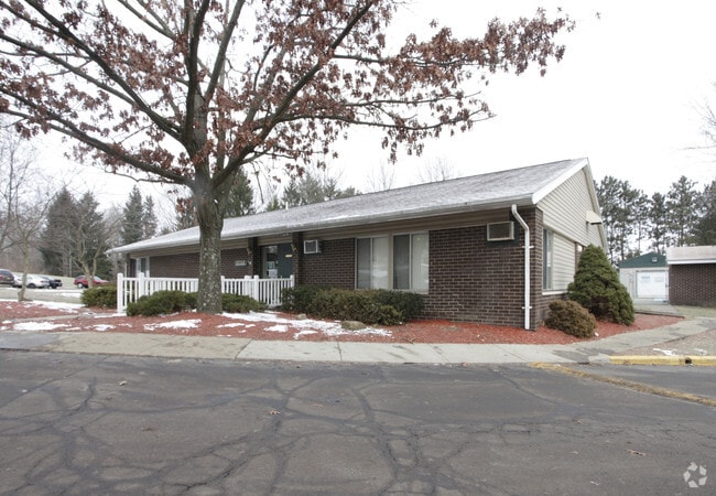 Building Photo - Shenango Park Apartments