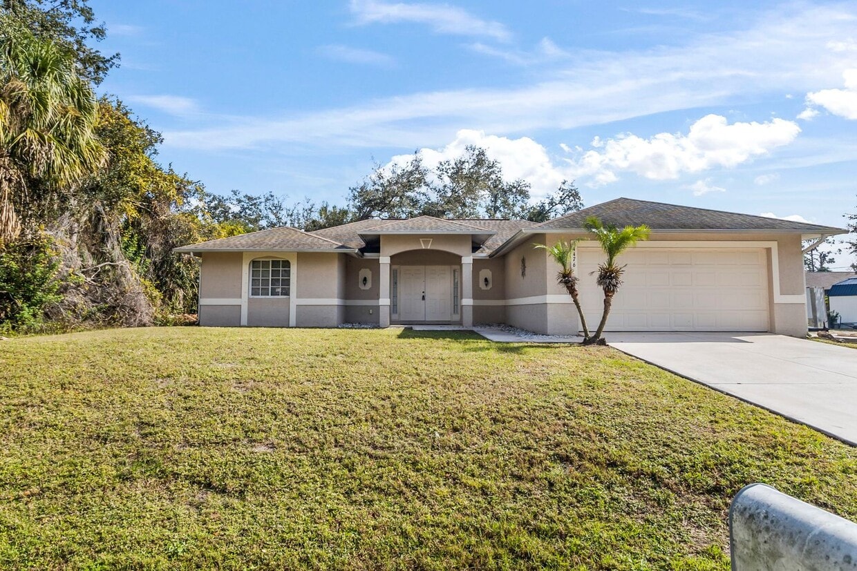 Foto principal - $1,895/month ** Furnished * Annual / Short...