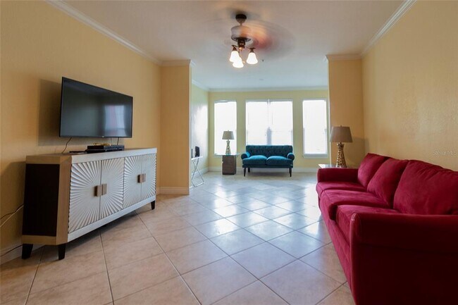 Building Photo - 2713 Via Murano