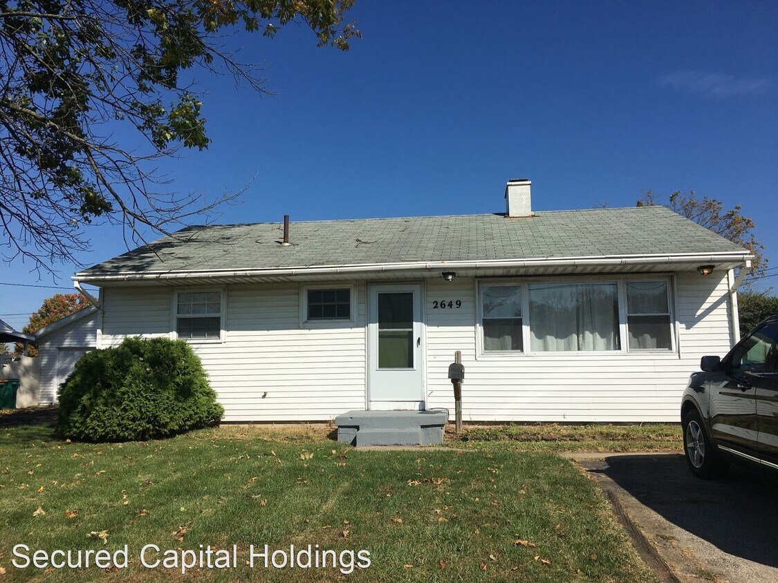 Foto principal - 3 br, 1 bath House - 2649 E. Dorothy